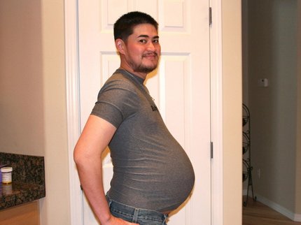 В США беременный мужчина принял решение удалить себе матку